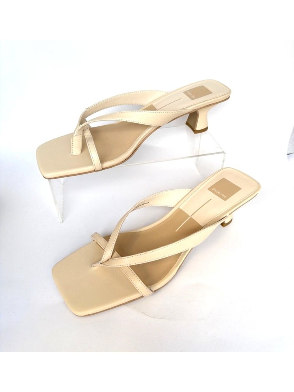 Dolce Vita Brevel Bone Ivory Kitten Heel Sandals Size 10